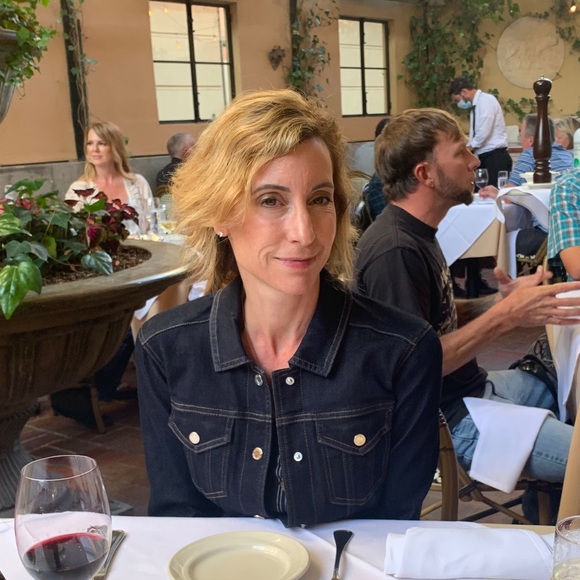 Meet your Posher, Kerry - Picture 1 of 1